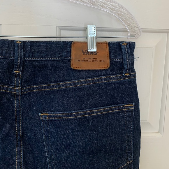 Men’s Vans jeans - Picture 4 of 5